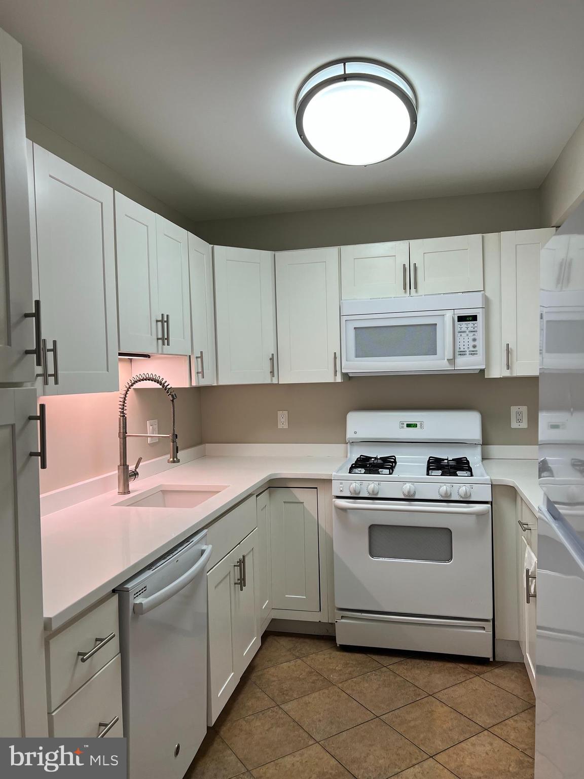 11623 Vantage Hill Road, Unit C Reston, VA 20190 - Photo 4 of 15