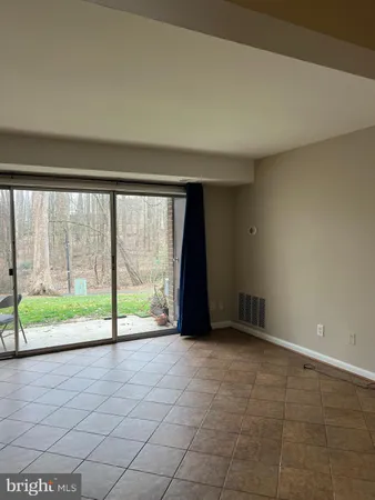 $2,350 | 11623 Vantage Hill Road, Unit C, Reston, VA 20190
