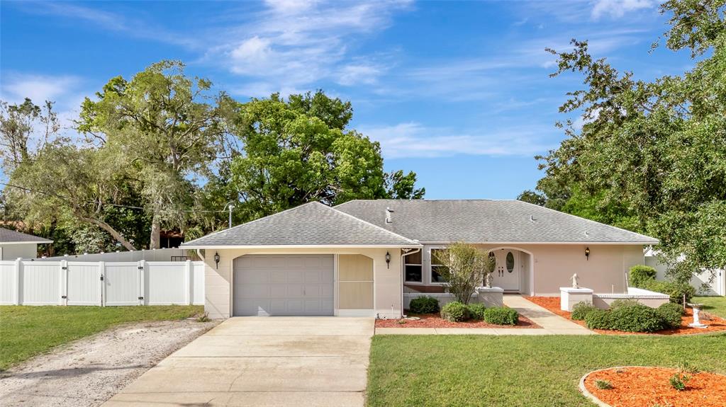 10412 Avila Street Spring Hill, FL 34608 - Photo 2 of 41
