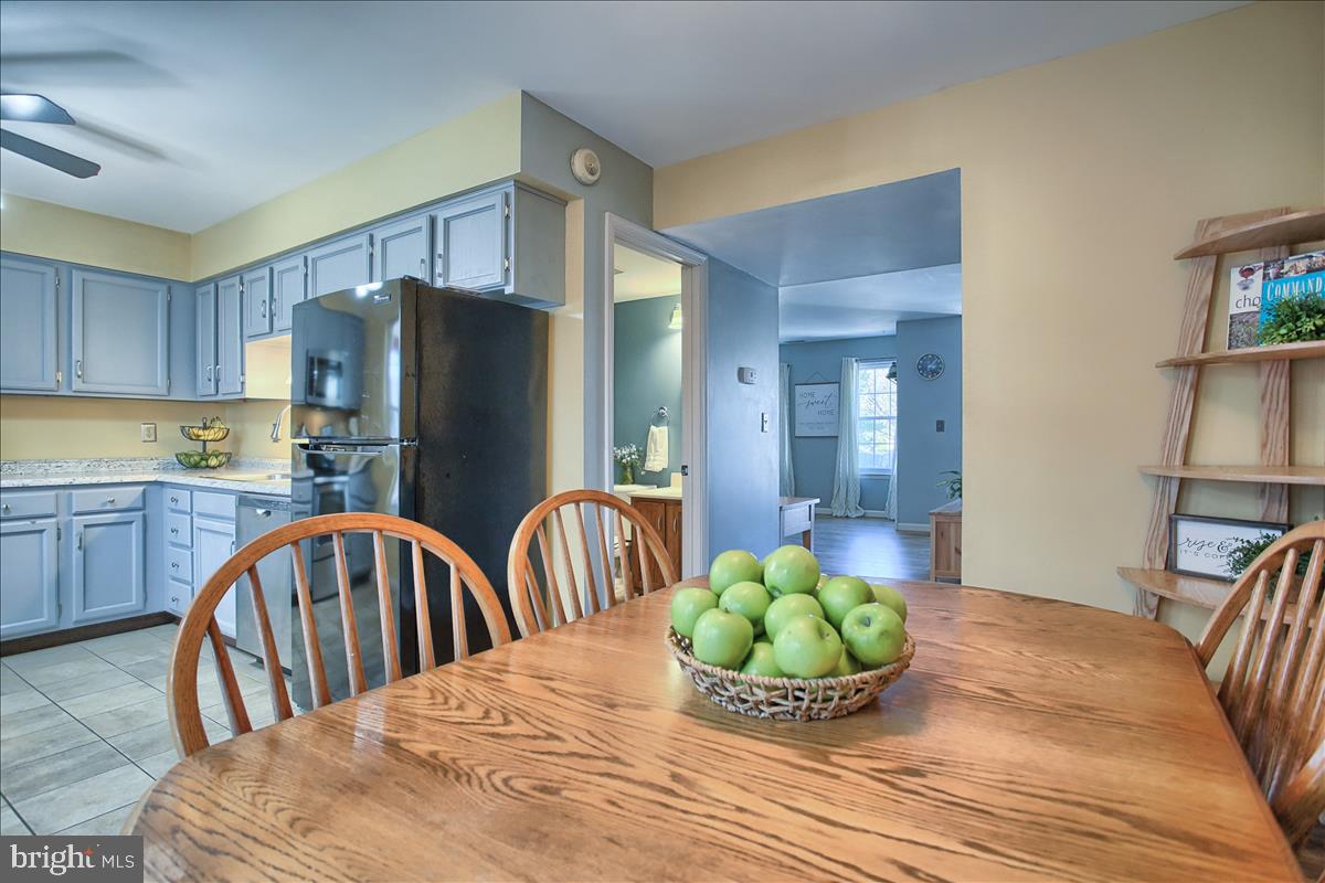 5445 Pond Road Harrisburg, PA 17111 - Photo 11 of 27 Gallery Image 11
