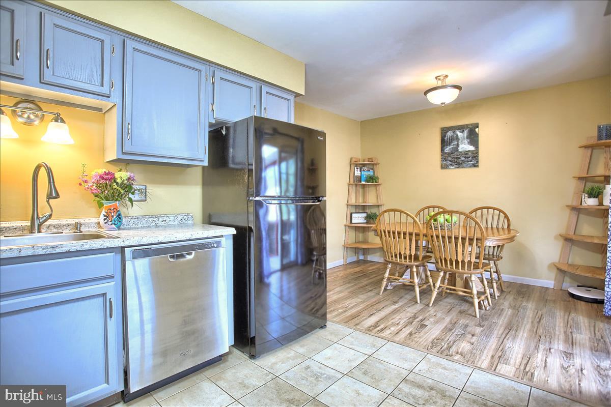 5445 Pond Road Harrisburg, PA 17111 - Photo 12 of 27 Gallery Image 12