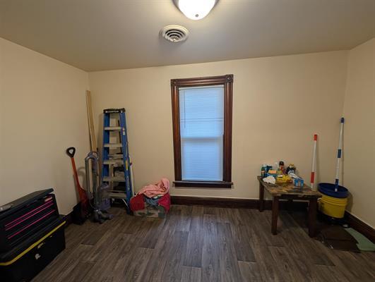 806 24th Street Rock Island, IL 61201 - Photo 10 of 17