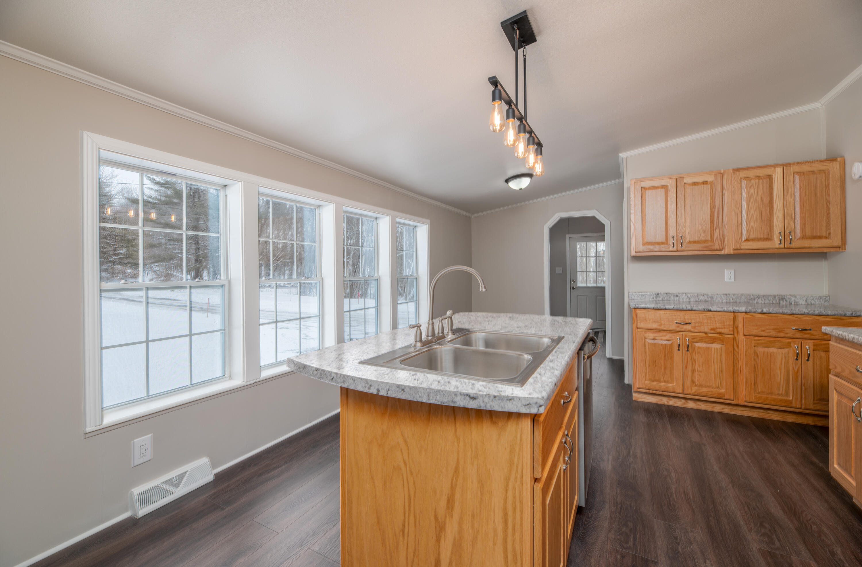 57 Sadie Dunn Road Readfield, ME 04355 - Photo 7 of 35 Interior12