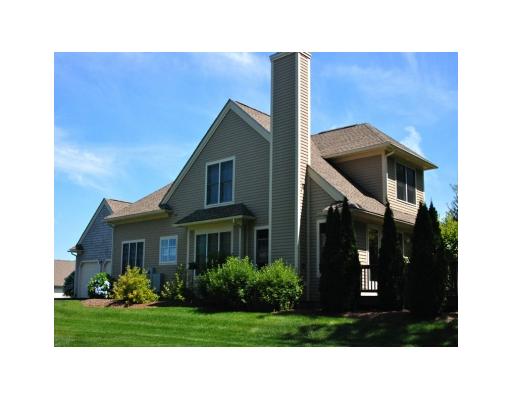 106 Channel View, Unit 3 Warwick, RI 02889 - Photo 11 of 12 Facade/Exterior Front.