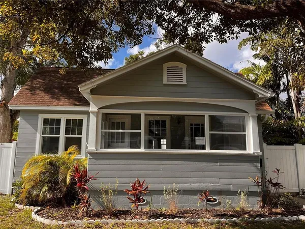 $2,900 | 1136 19th Avenue North, St. Petersburg, FL 33704