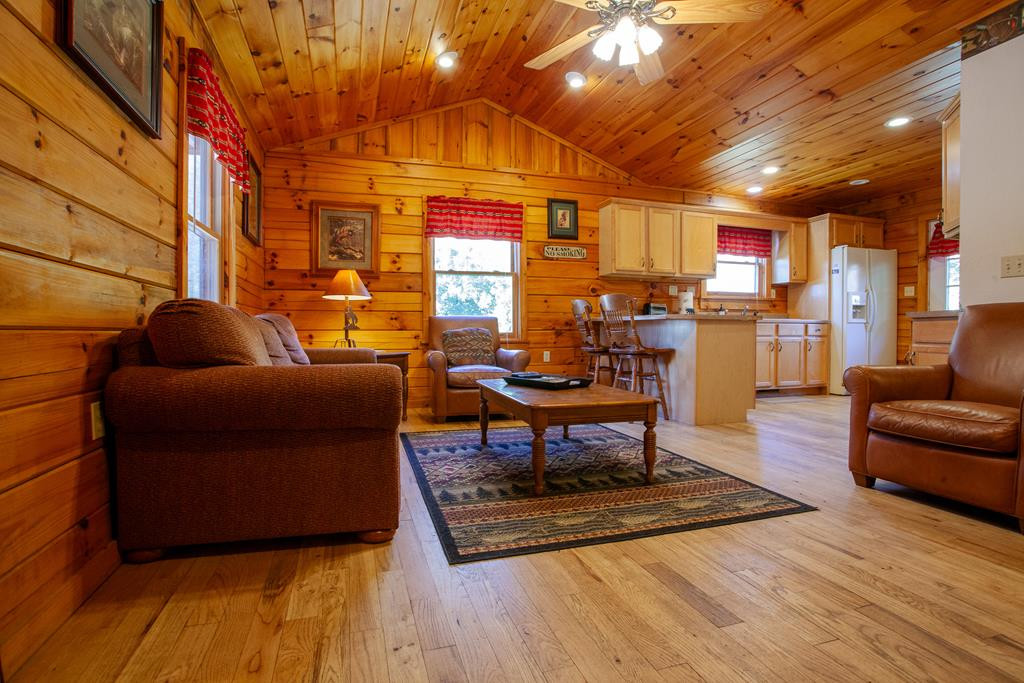 322 Hickory Br Road Whittier, NC 28789 - Photo 10 of 50