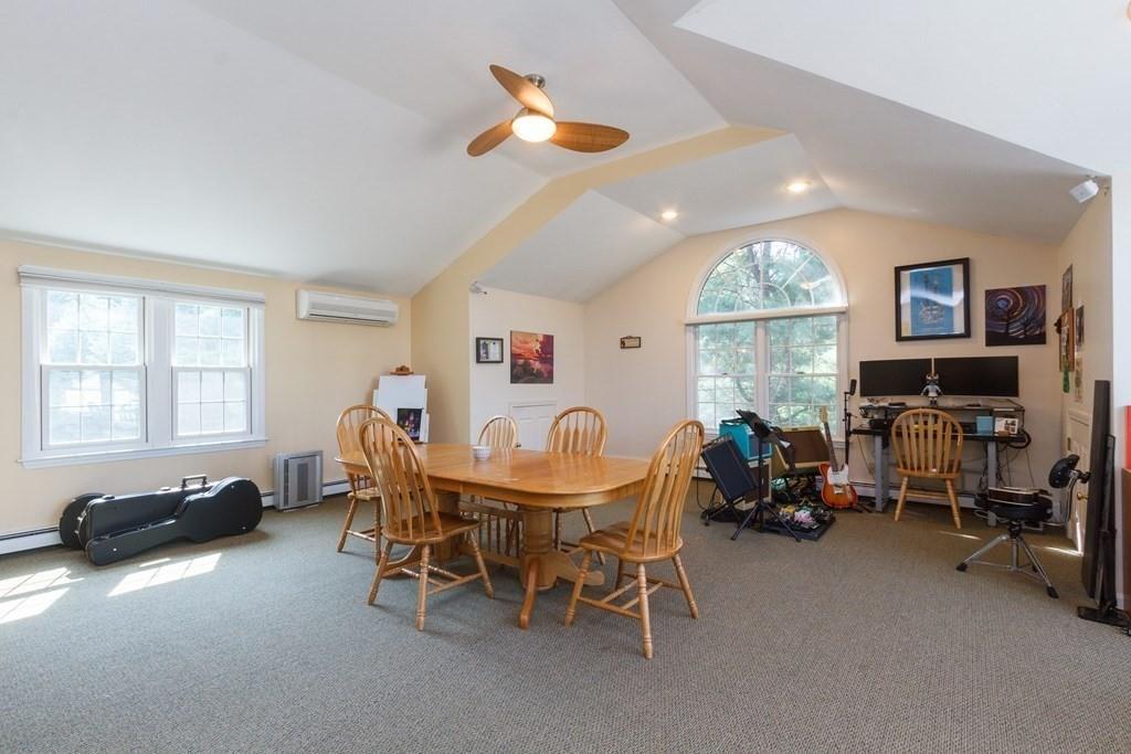 18 Thomas Road Berkley, MA 02779 - Photo 18 of 34 Gallery Image 18