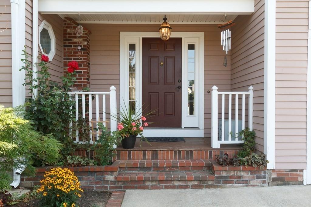 18 Thomas Road Berkley, MA 02779 - Photo 2 of 34 Gallery Image 2