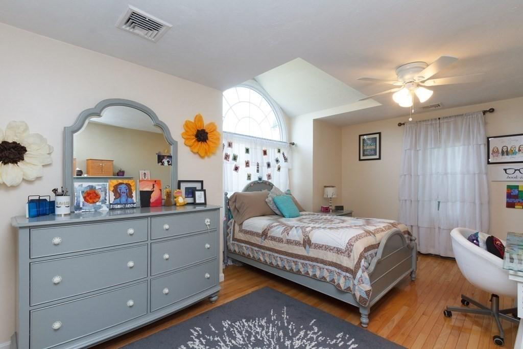 18 Thomas Road Berkley, MA 02779 - Photo 24 of 34 Gallery Image 24