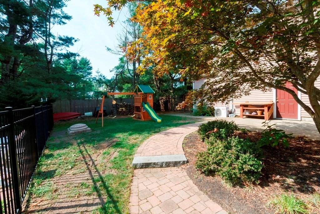 18 Thomas Road Berkley, MA 02779 - Photo 31 of 34 Gallery Image 31