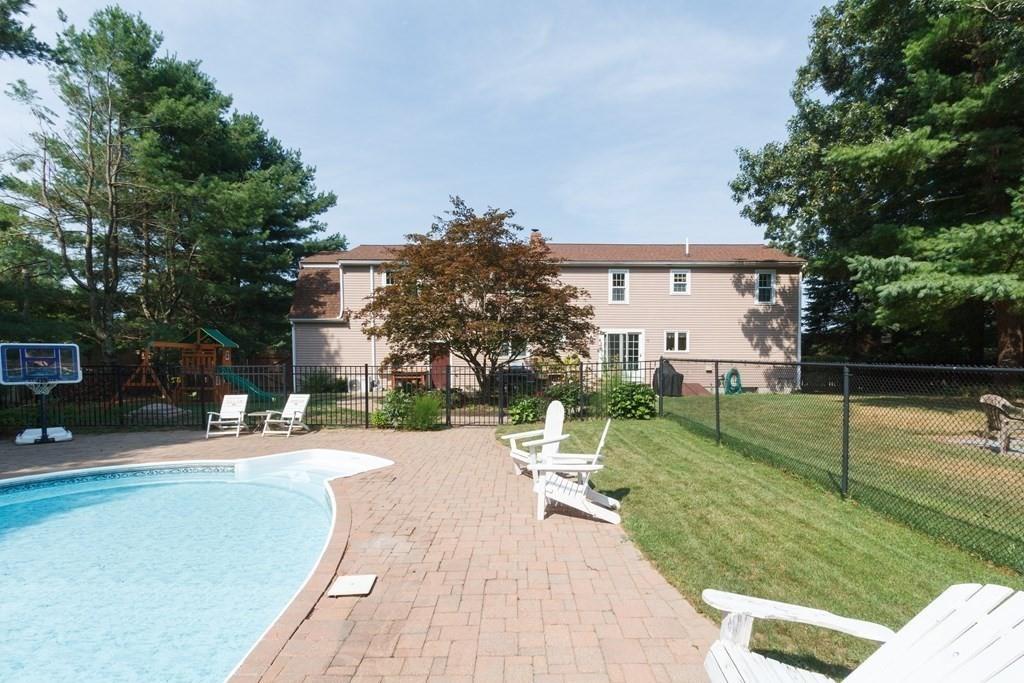 18 Thomas Road Berkley, MA 02779 - Photo 33 of 34 Gallery Image 33
