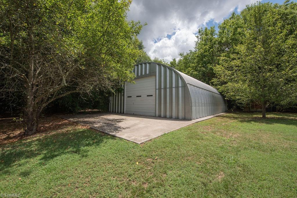 2276 Reedy Creek Road Lexington, NC 27295 - Photo 3 of 33 Gallery Image 3