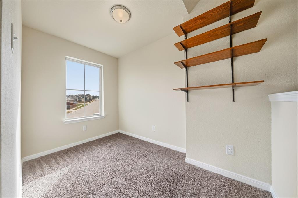 602 Hobby Road Copperas Cove, TX 76522 - Photo 19 of 40 Reading Nook - Flex Space