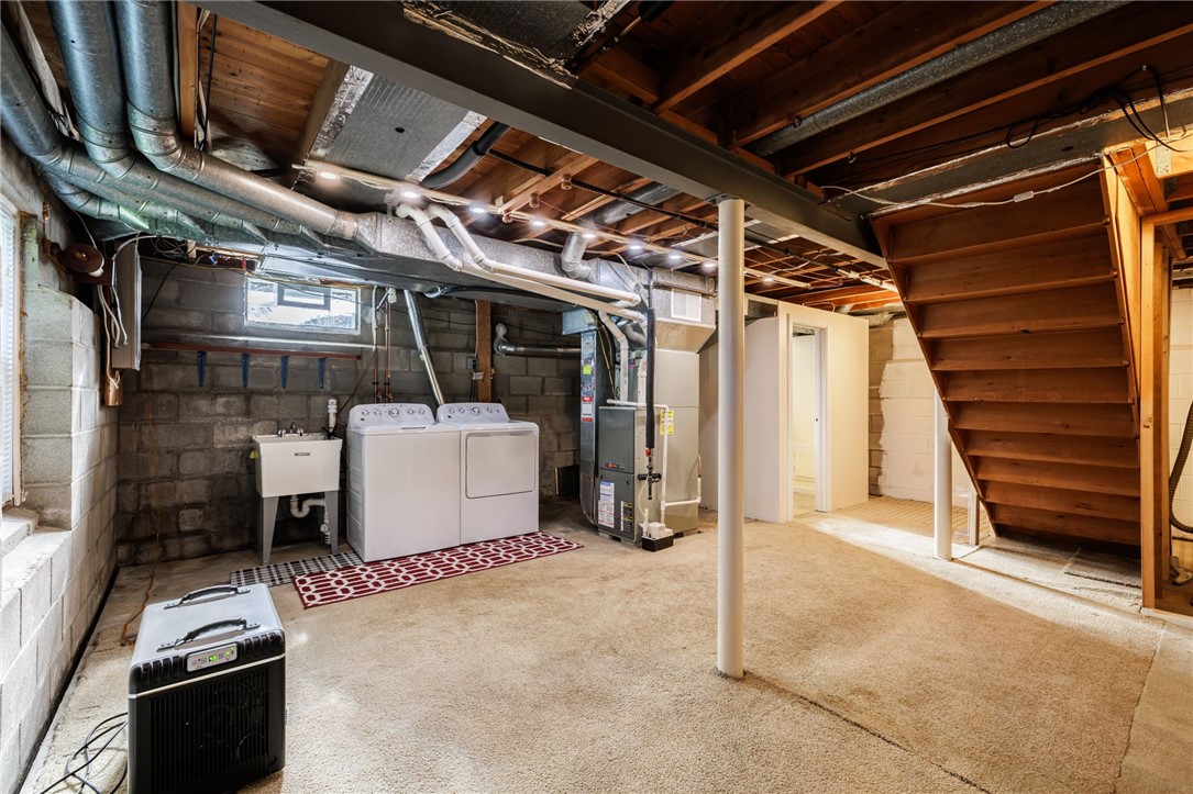 1060 Latta Road Greece, NY 14612 - Photo 33 of 45