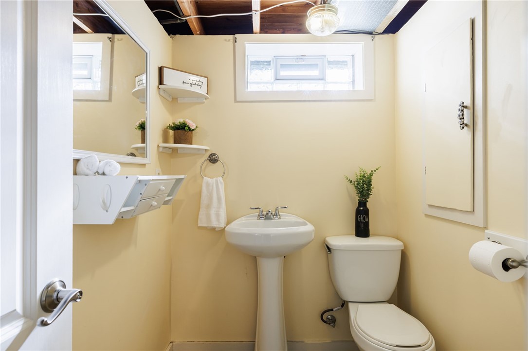 1060 Latta Road Greece, NY 14612 - Photo 35 of 45