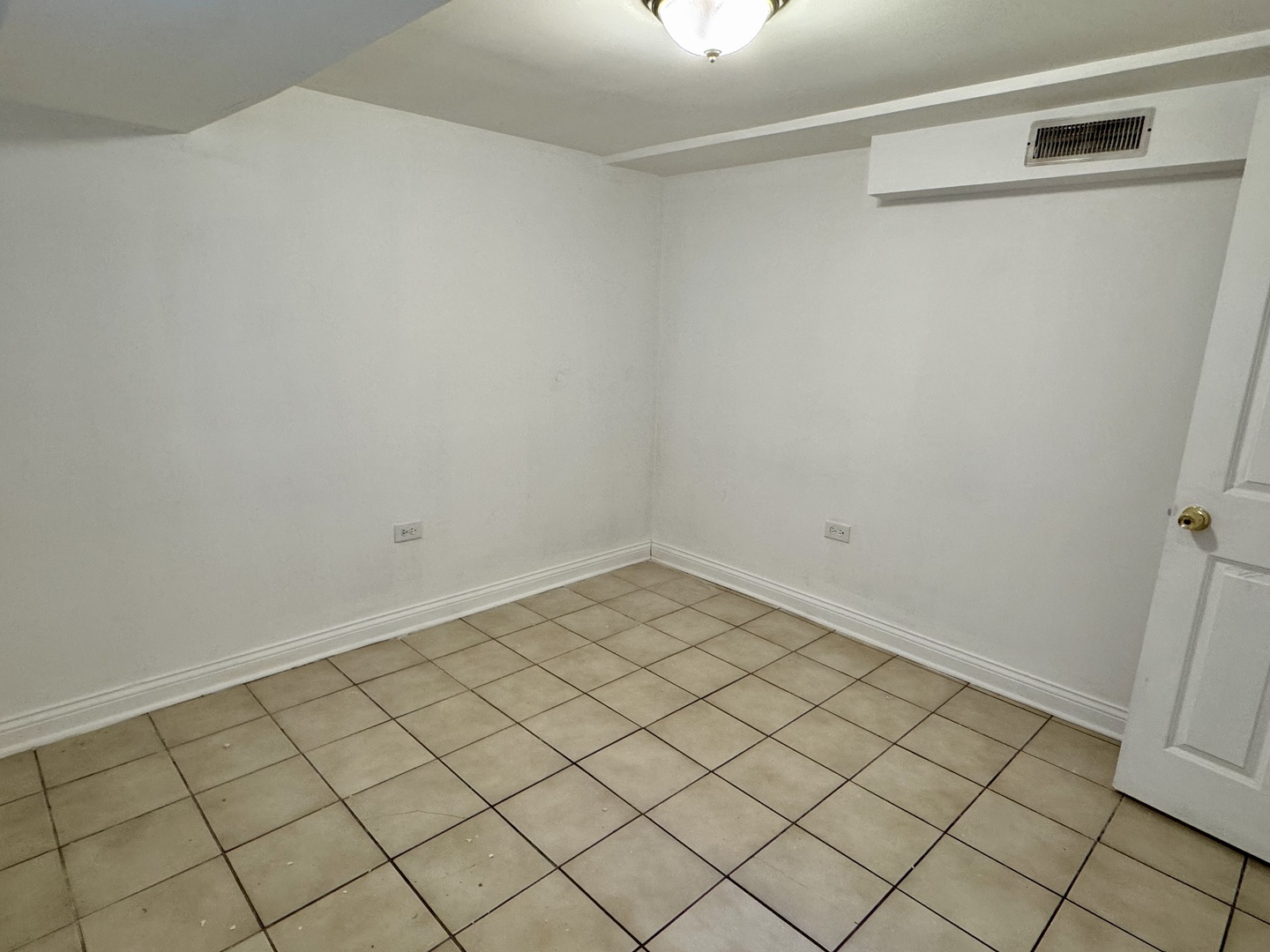 6328 North Troy Street Chicago, IL 60659 - Photo 21 of 28