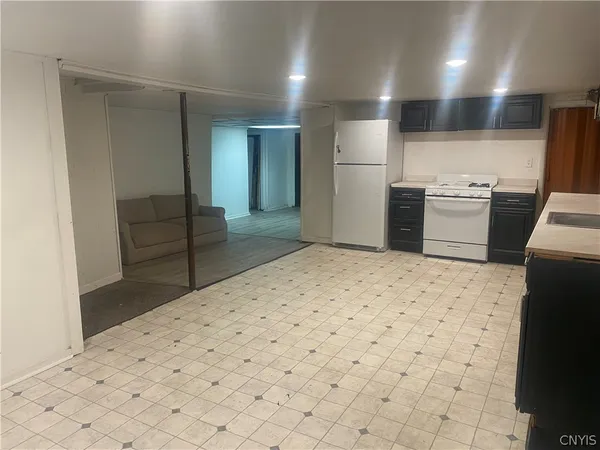 $220,000 | 228 Delhi Street, Syracuse, NY 13203