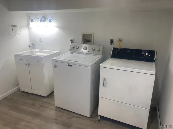 $220,000 | 228 Delhi Street, Syracuse, NY 13203