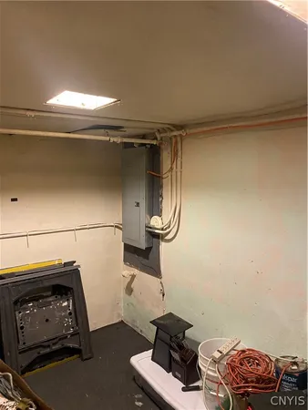 $220,000 | 228 Delhi Street, Syracuse, NY 13203