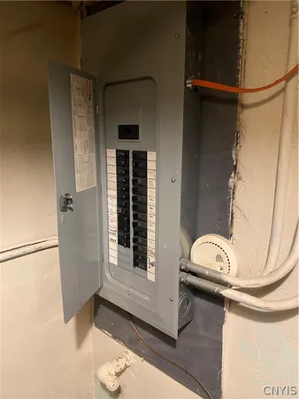 $220,000 | 228 Delhi Street, Syracuse, NY 13203