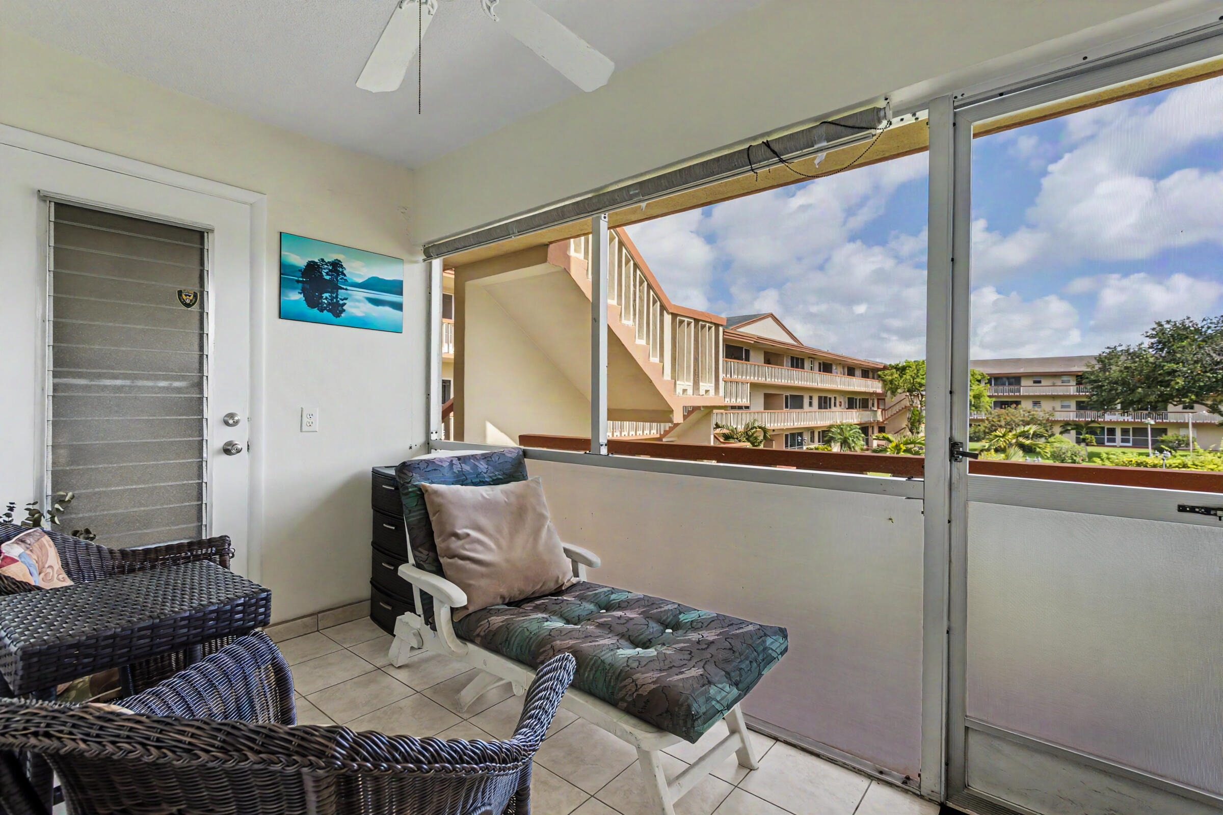 5300 Washington Street, Unit E208 Hollywood, FL 33021 - Photo 31 of 52 5300-3