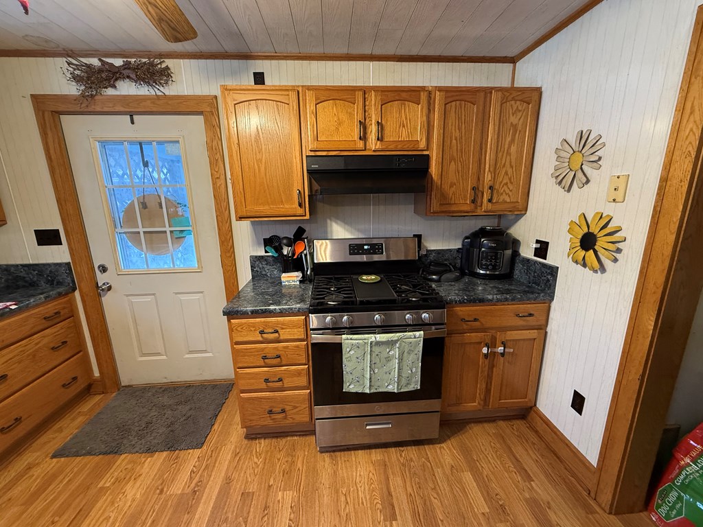 1118 Old Mercer Road Franklin, PA 16323 - Photo 7 of 30 Gallery Image 7