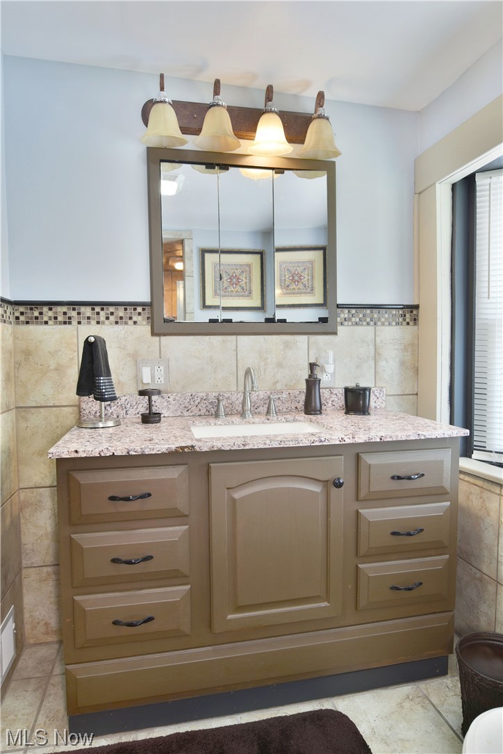 533 Spring Street Struthers, OH 44471 - Photo 12 of 31 Gallery Image 12