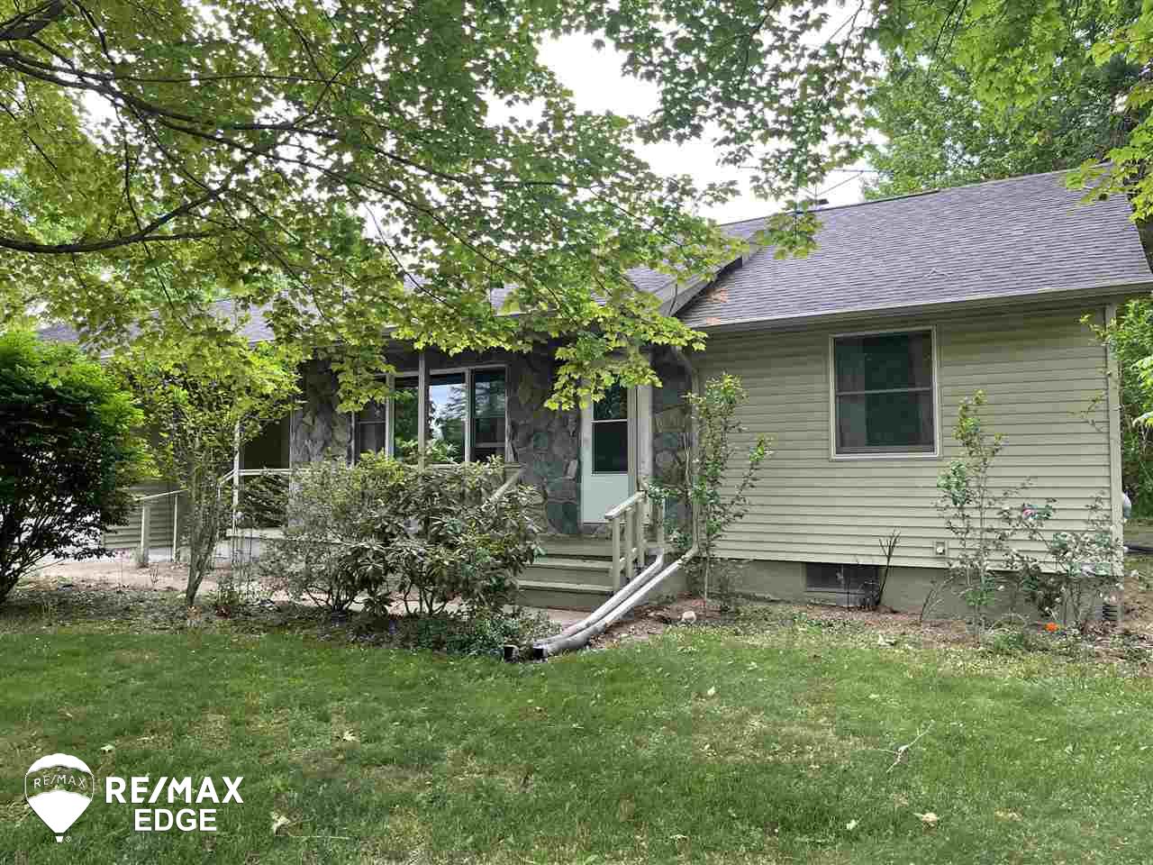 4800 Waltan Road Vassar, MI 48768 - Photo 2 of 32