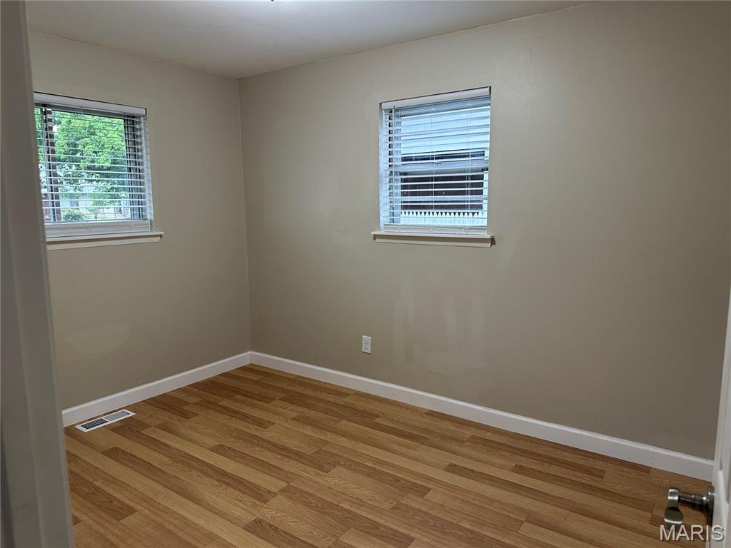 7230 Howdershell Road Hazelwood, MO 63042 - Photo 16 of 29