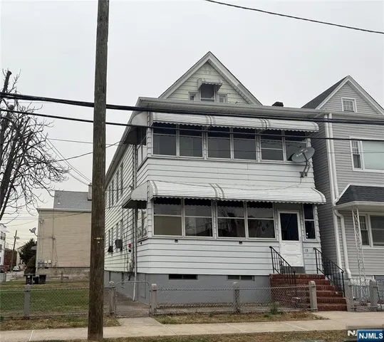 $1,100 | 13 Somerset Street, Unit 3, Garfield, NJ 07026