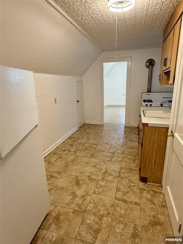 $1,100 | 13 Somerset Street, Unit 3, Garfield, NJ 07026