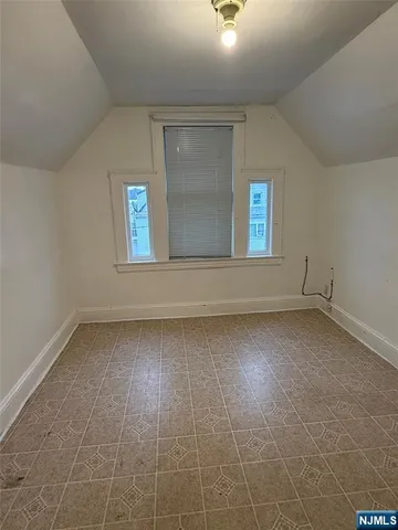 $1,100 | 13 Somerset Street, Unit 3, Garfield, NJ 07026