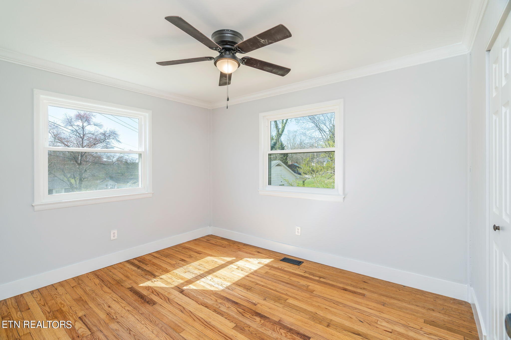 121 California Avenue Oak Ridge, TN 37830 - Photo 18 of 33