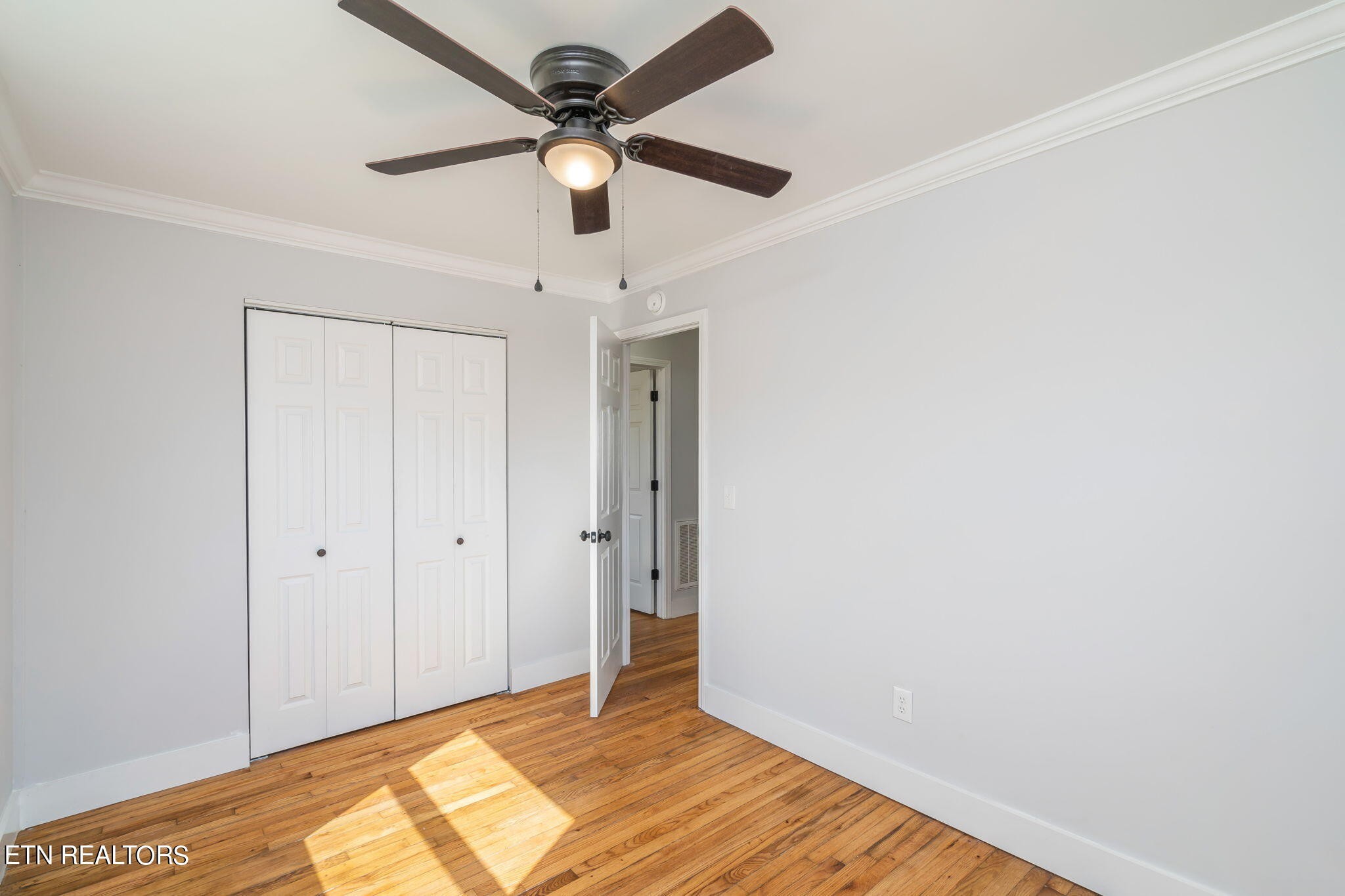 121 California Avenue Oak Ridge, TN 37830 - Photo 21 of 33