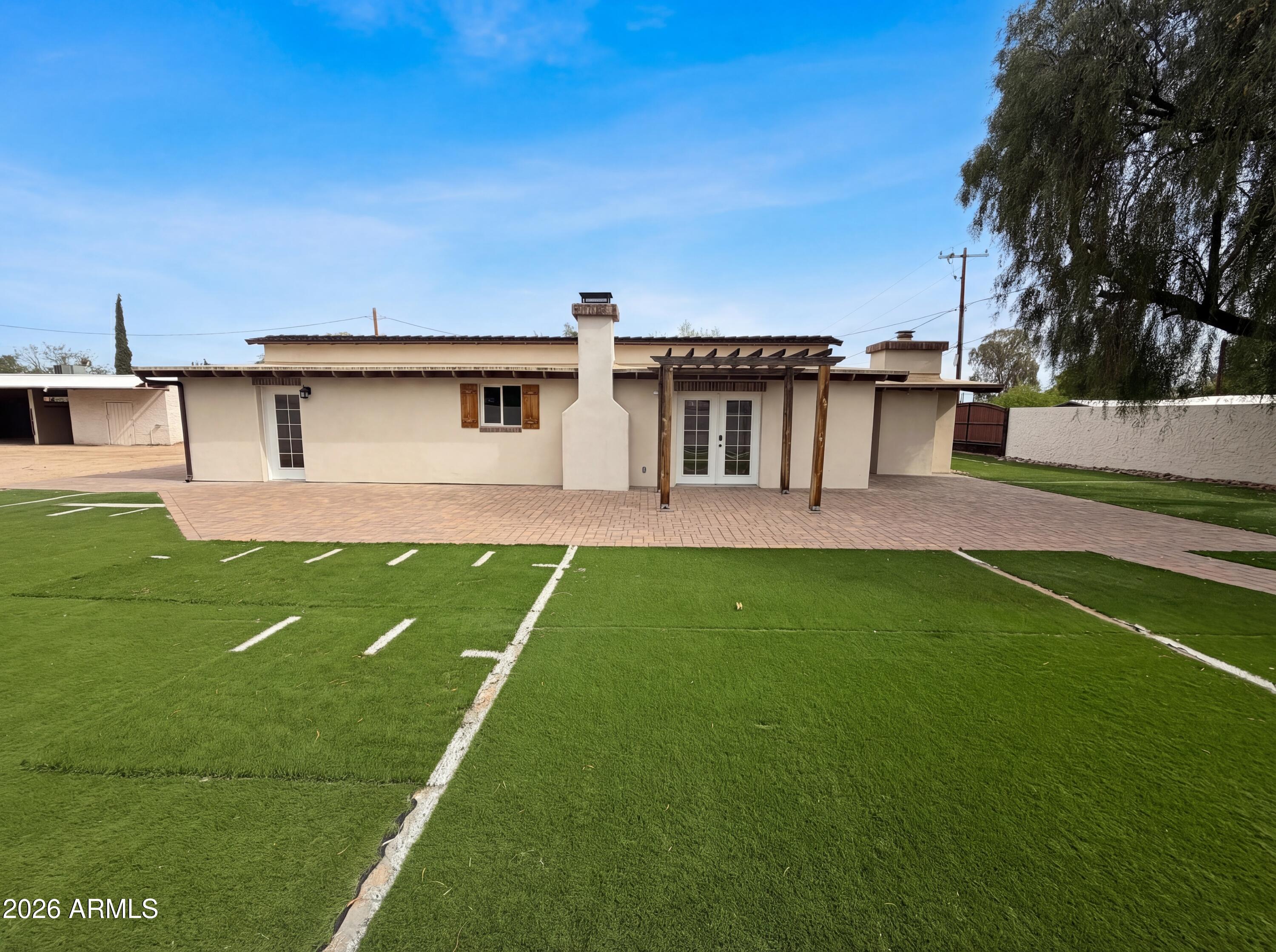2722 East Nisbet Road Phoenix, AZ 85032 - Photo 1 of 26