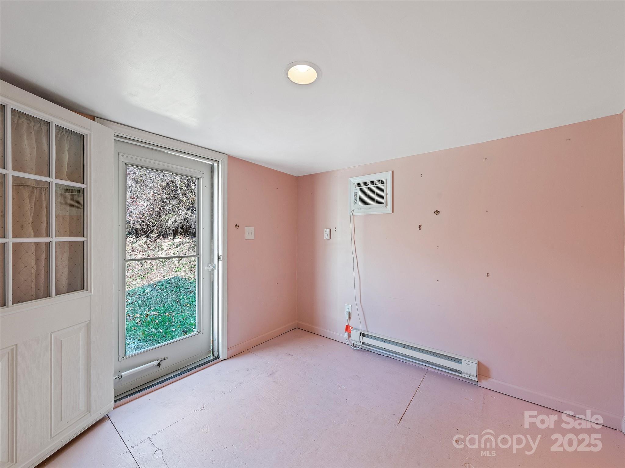 93 Merry Way Clyde, NC 28721 - Photo 22 of 24 Gallery Image 22
