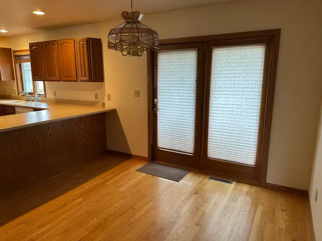 $189,900 | 401 Shumway Street, Lena, IL 61048