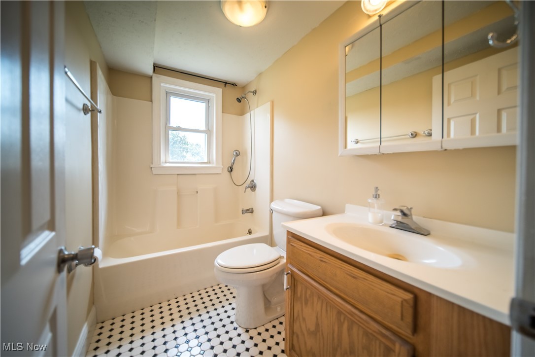 1867 Industry Road Atwater, OH 44201 - Photo 15 of 30 Gallery Image 15