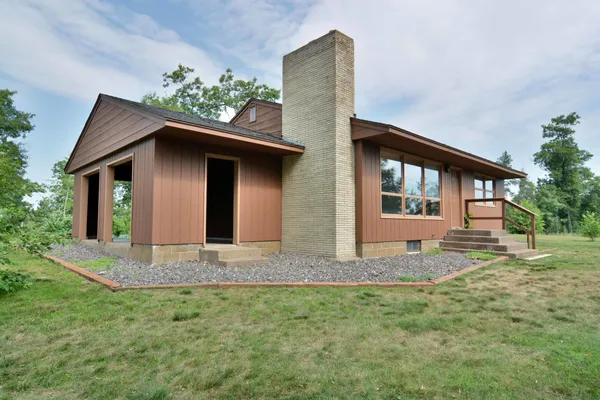 $339,500 | 3568 Deerlodge Lane, Danbury, WI 54830