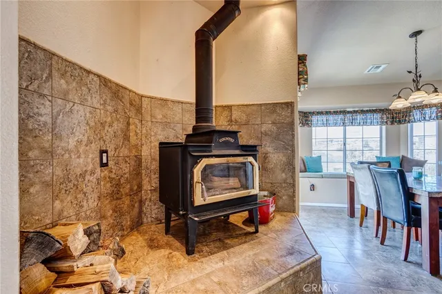 $639,900 | 7170 Joshua Road, Oak Hills, CA 92344