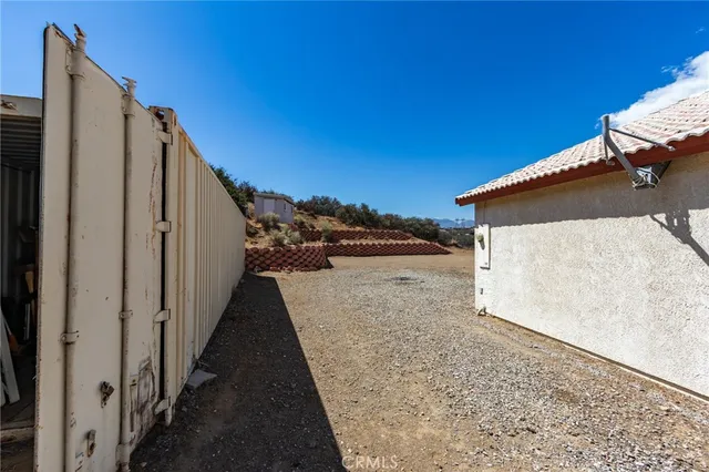 $639,900 | 7170 Joshua Road, Oak Hills, CA 92344