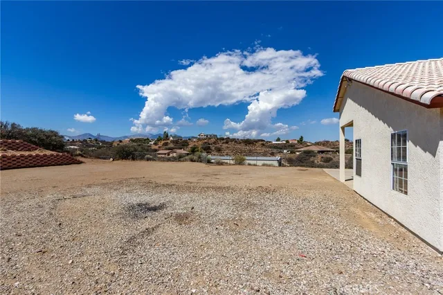 $639,900 | 7170 Joshua Road, Oak Hills, CA 92344