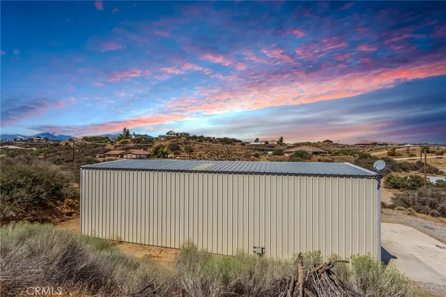 $639,900 | 7170 Joshua Road, Oak Hills, CA 92344