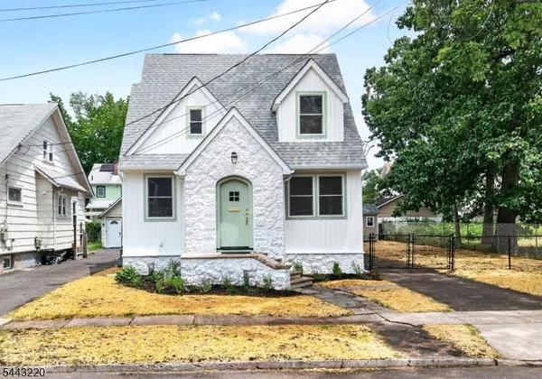 $745,000 | 609 Harrison Avenue, Roselle, NJ 07203