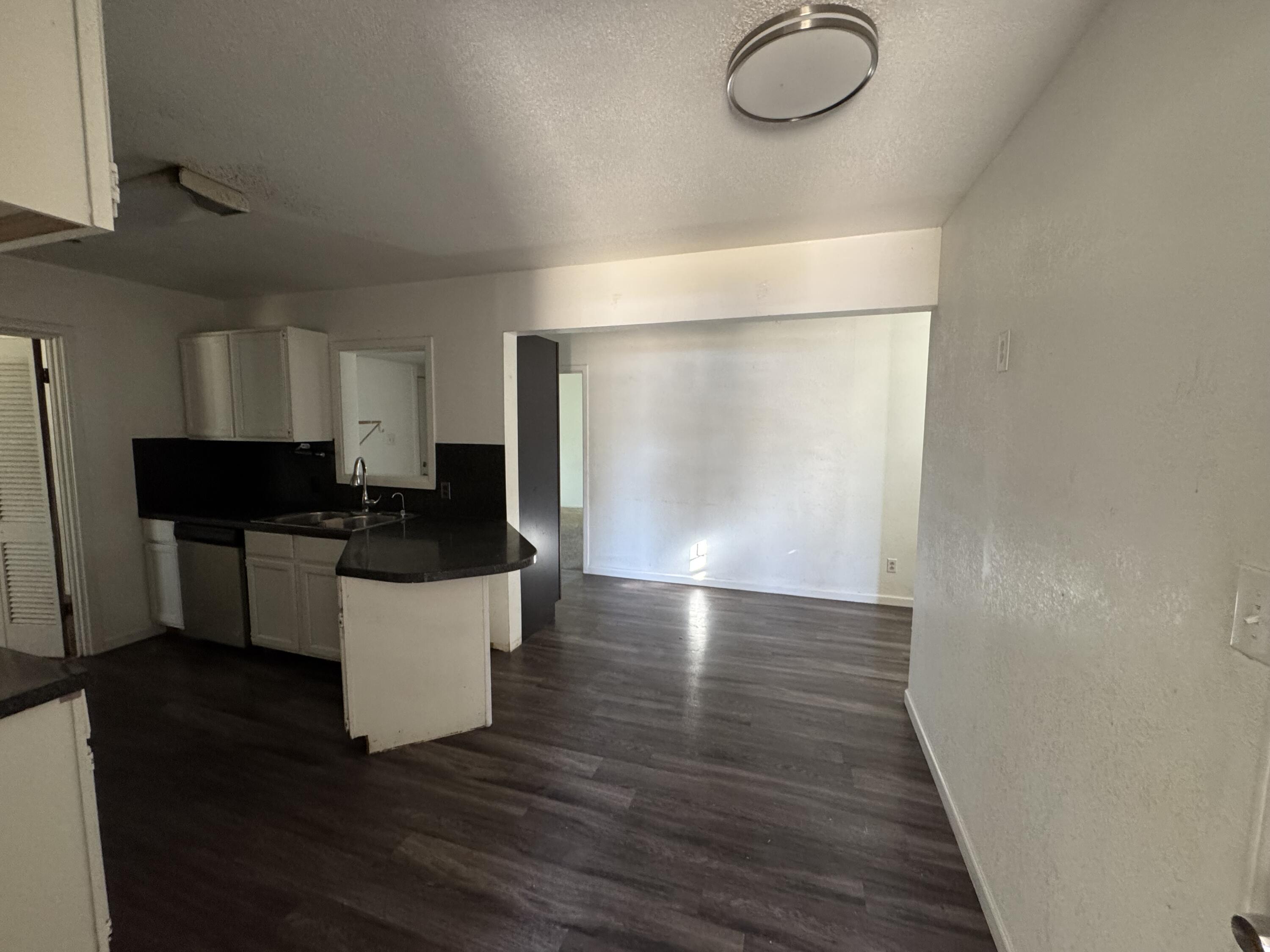 2016 47th Street Lubbock, TX 79412 - Photo 5 of 24 IMG_5871