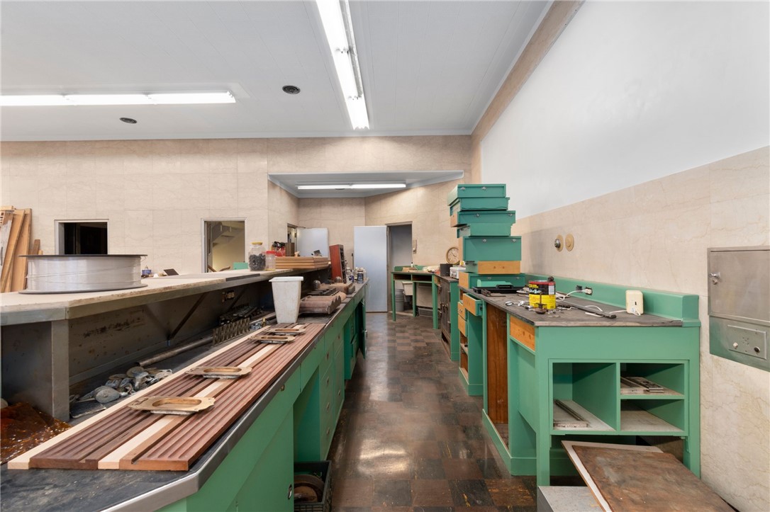 216 Main Street Pawtucket, RI 02860 - Photo 17 of 49