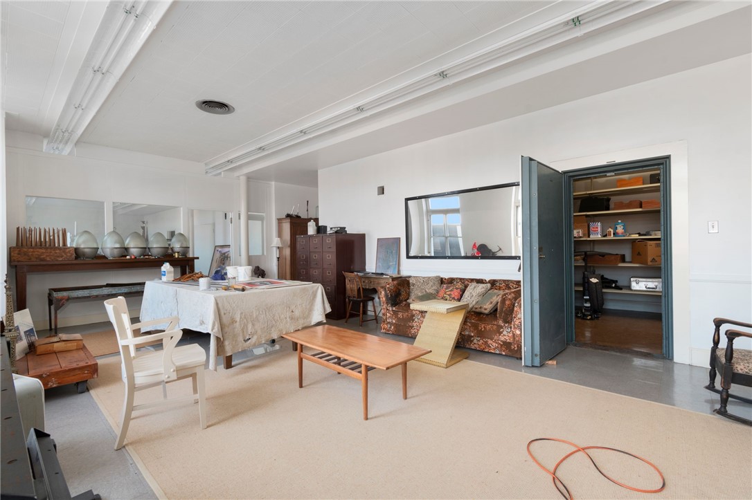 216 Main Street Pawtucket, RI 02860 - Photo 37 of 49