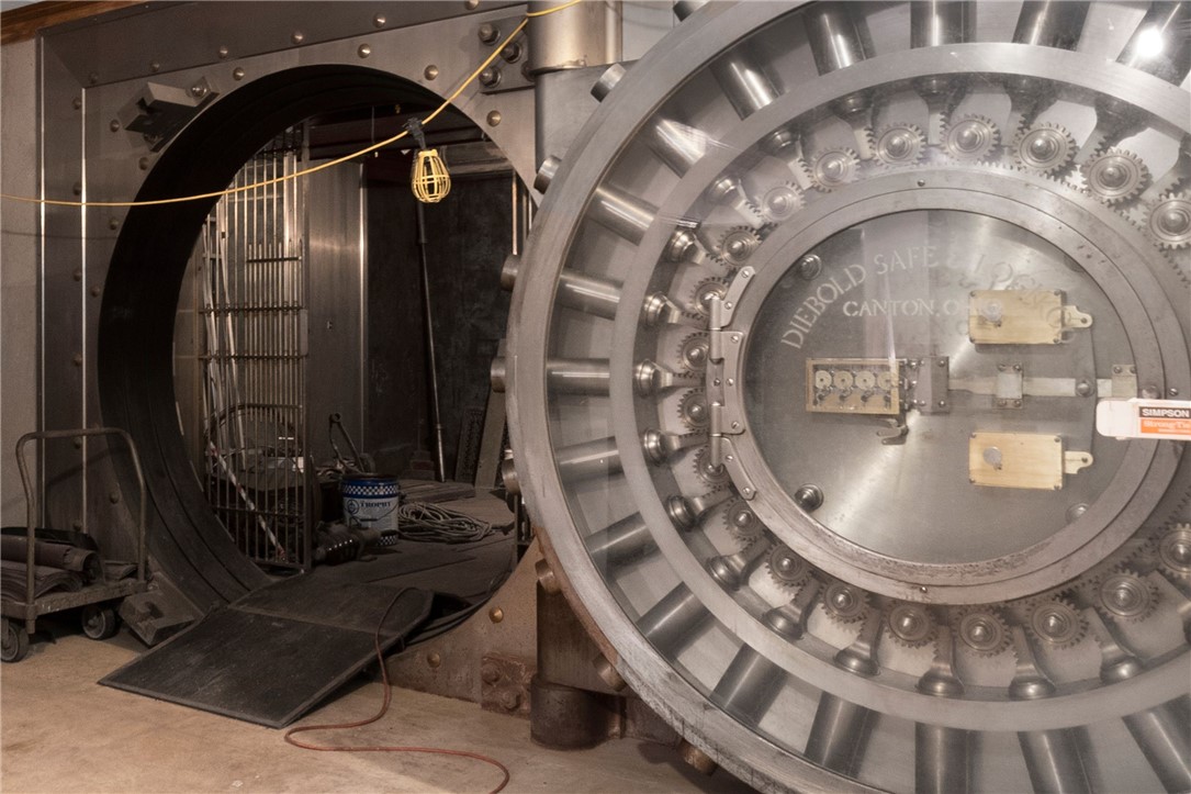 216 Main Street Pawtucket, RI 02860 - Photo 7 of 49