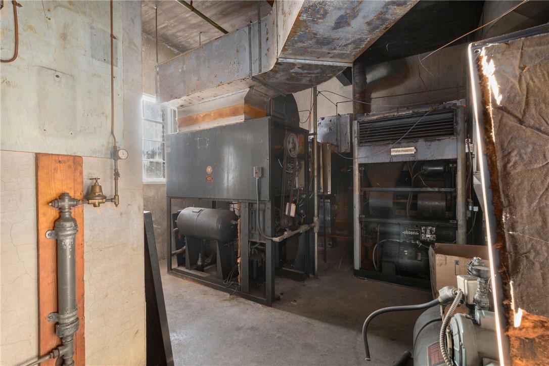 216 Main Street Pawtucket, RI 02860 - Photo 10 of 49