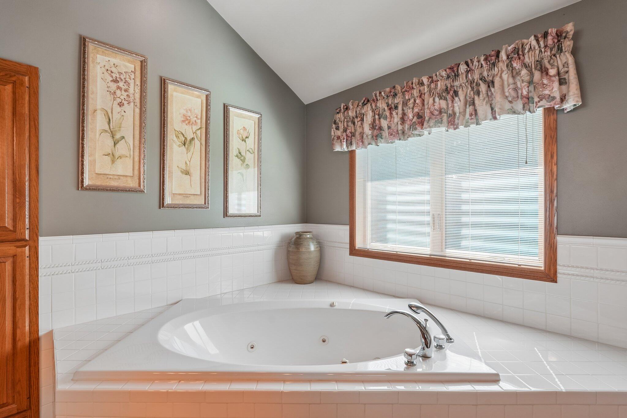 W323S9616 Beulah Road Mukwonago, WI 53149 - Photo 26 of 85 38-web-or-mls-W323S9616 Beulah Rd-S2108-